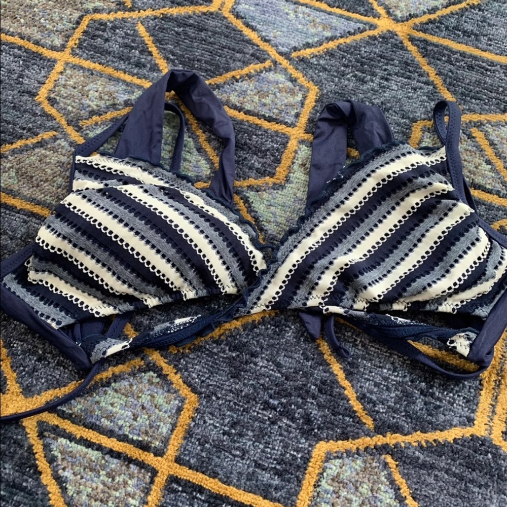 Wrap Bikini - Picture 5 of 5